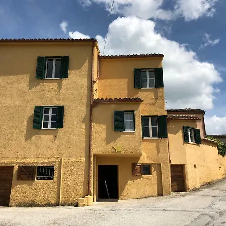 Casa Fra Le Stelle * Fabriano